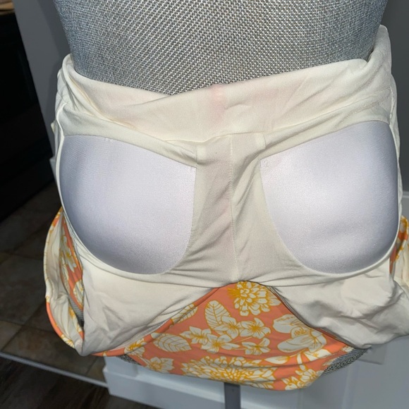 So Peachy Swimsuit - Picture 5 of 8